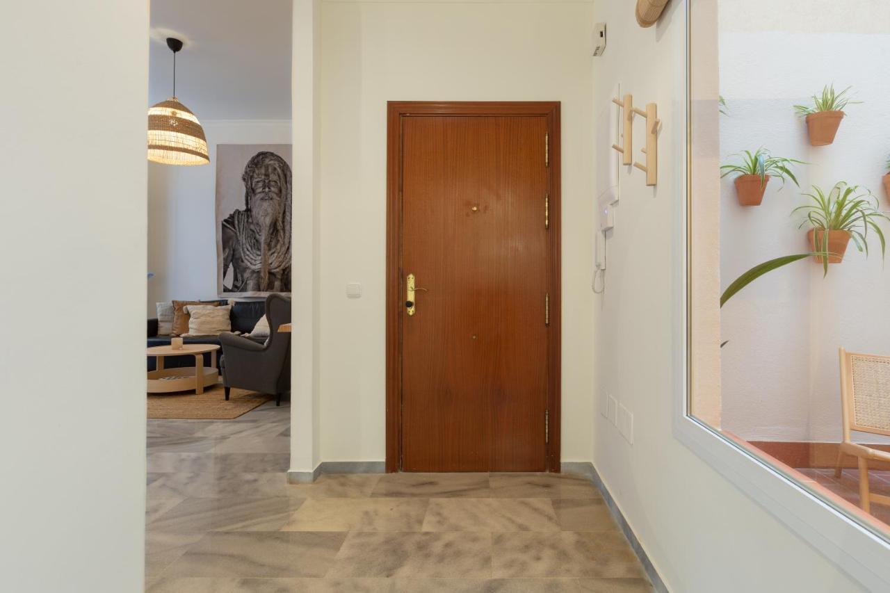 Puerta De Larios: Central Three-Bedroom Apartment With Balconies And Patio Málaga Exterior foto